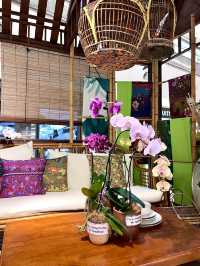 “A Raya Bloomscape: The Gardens Mall in Festive Flourish”