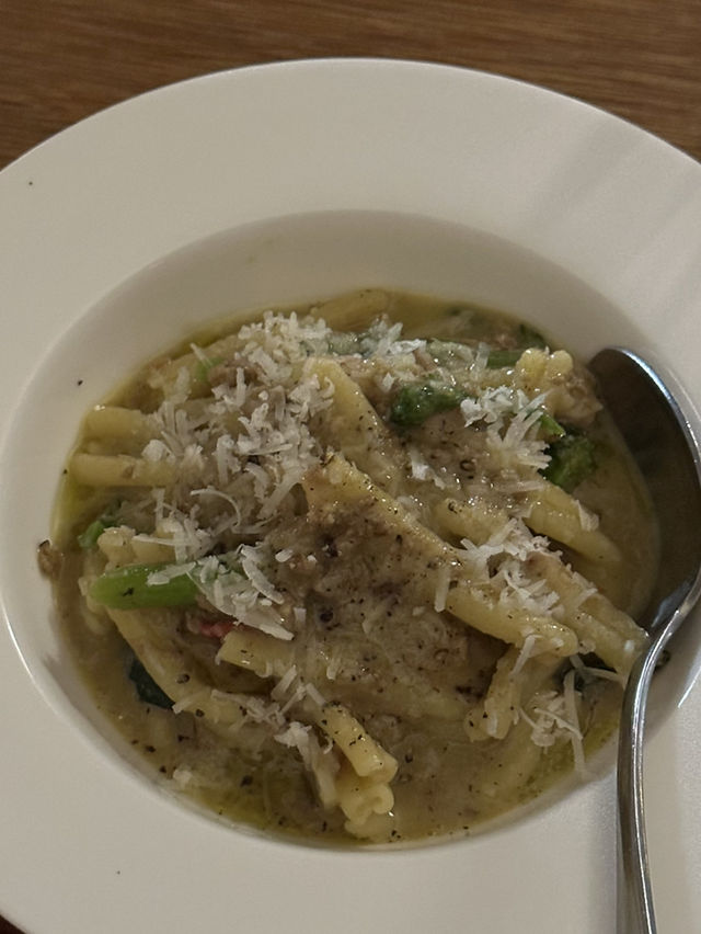 와인과 정성스런 요리가 맛있는 🥘 서교동의 잔잔한 미식투어 여행가이드 💚