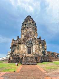 📍泰國北標府Lopburi。三峰塔廟｜ 這是猴子才是主人，我們只是過客