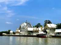 วัดเงิน-วัดทอง สองฝั่งบางประกง