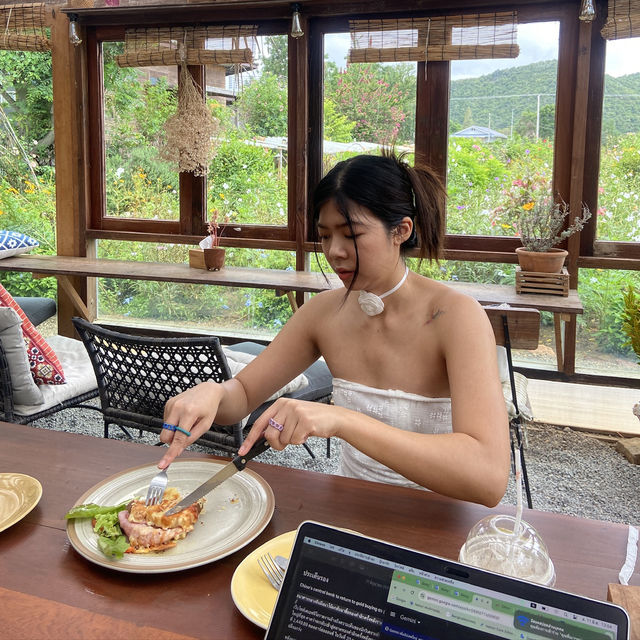 ปราณเบอรี่ ร้านกาแฟในสวน ปราณบุรี