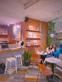 ECAPS.JKT