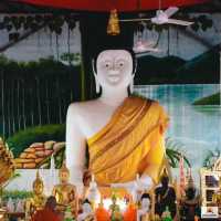 พระธาตุดุม