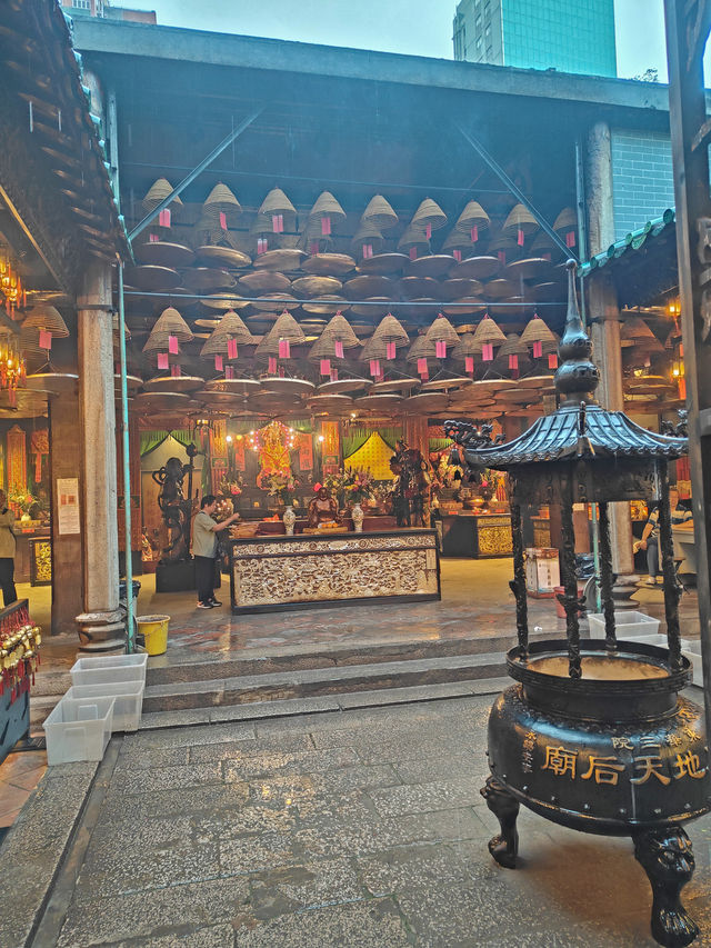 差一點我就錯過了油麻地天后宮