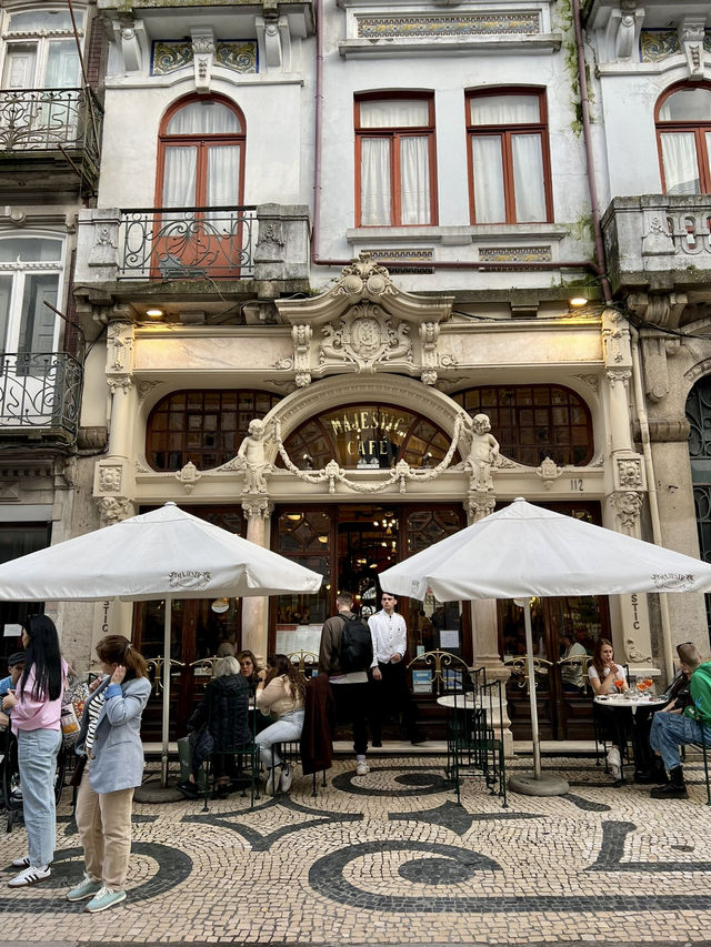 A Perfect Day in Porto – Tiles, Views & Timeless Charm