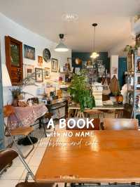 คาเฟ่ร้านหนังสือสุดฮีลใจ 📔🐈