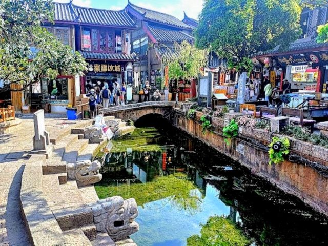 雲南 | 麗江大研古鎮，依山順水而建的古城街區