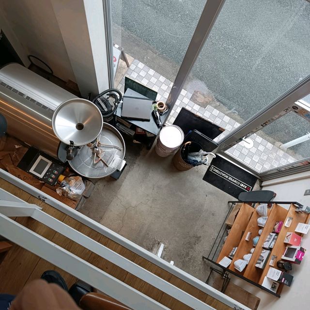 熊本上通時尚的And Coffee Roasters