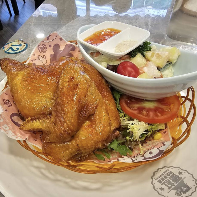 必吃脆皮燒春雞😋