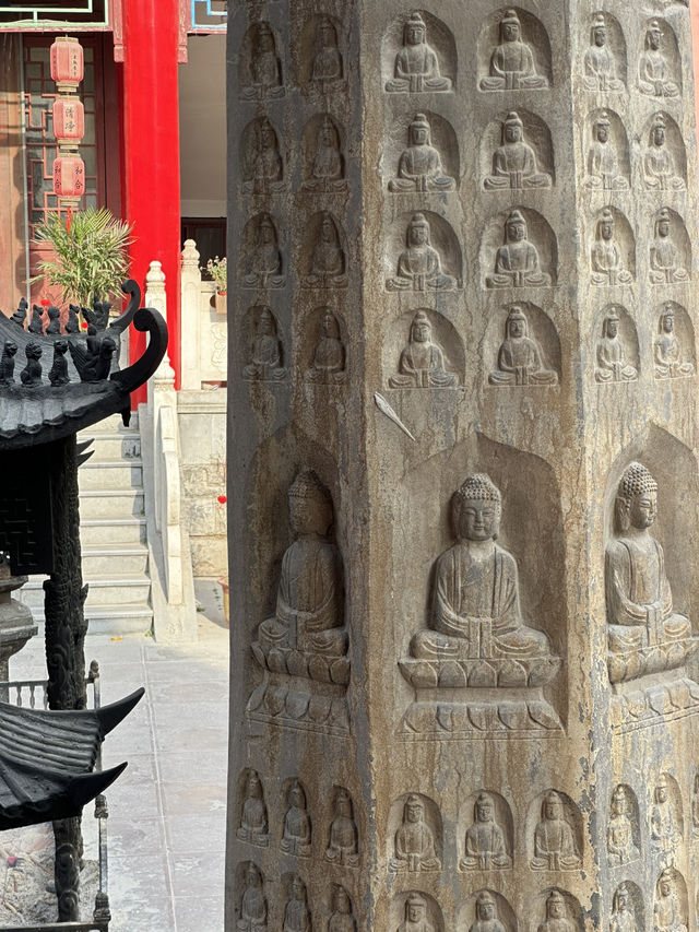 A Thousand Hands, A Thousand Stories—Spring Reflections in Ancient Kaifeng