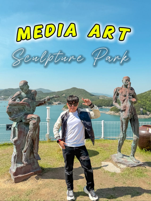 Outdoor Fusion of Modern Digital Art 