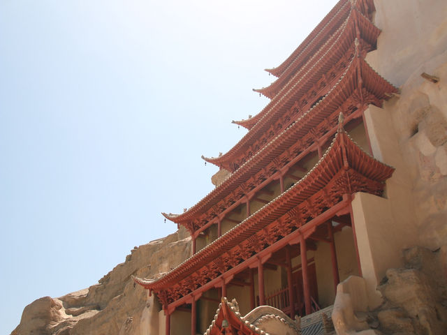 Magao Grottes: immersed Buddism 