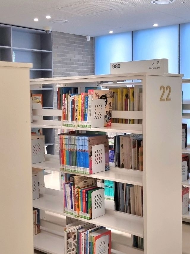 신상 도서관 여기 있습니다! 주례열린도서관📖