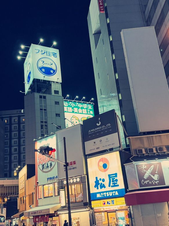 大阪深夜購物全攻略｜24小時掃貨精選