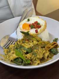 ผัดเผ็ดแกงใต้ในกรุงเทพที่อร่อยมาก ต้องลอง! 