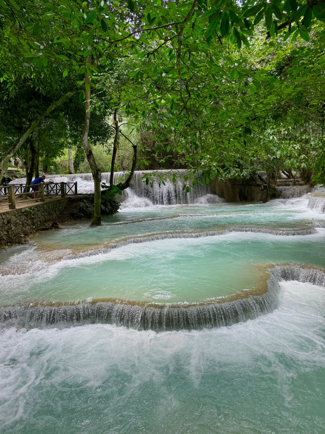 เที่ยวน้ำตกที่สวยที่สุด ในหลวงพระบาง🏞️💦 เที่ยวน้ำตกที่สวยที่สุด ในหลวงพระบาง🏞️💦