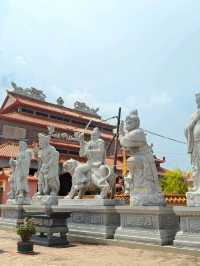 Discover the Spirit of Tua Pek Kong Temple in Sitiawan"