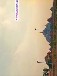 The monuments in Delhi is so historical and architectural. 