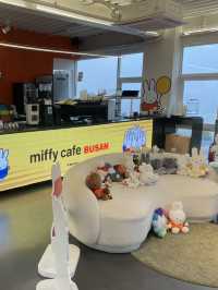 ｜韓國｜釜山影島Miffy Cafe-童心爆發的海景兔兔咖啡廳