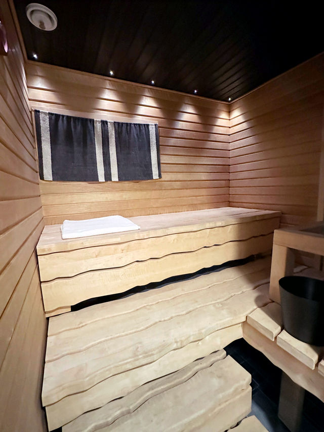 ❄️ A Magical 4-Day, 3-Night Winter Getaway in Rovaniemi, Finland 🇫🇮