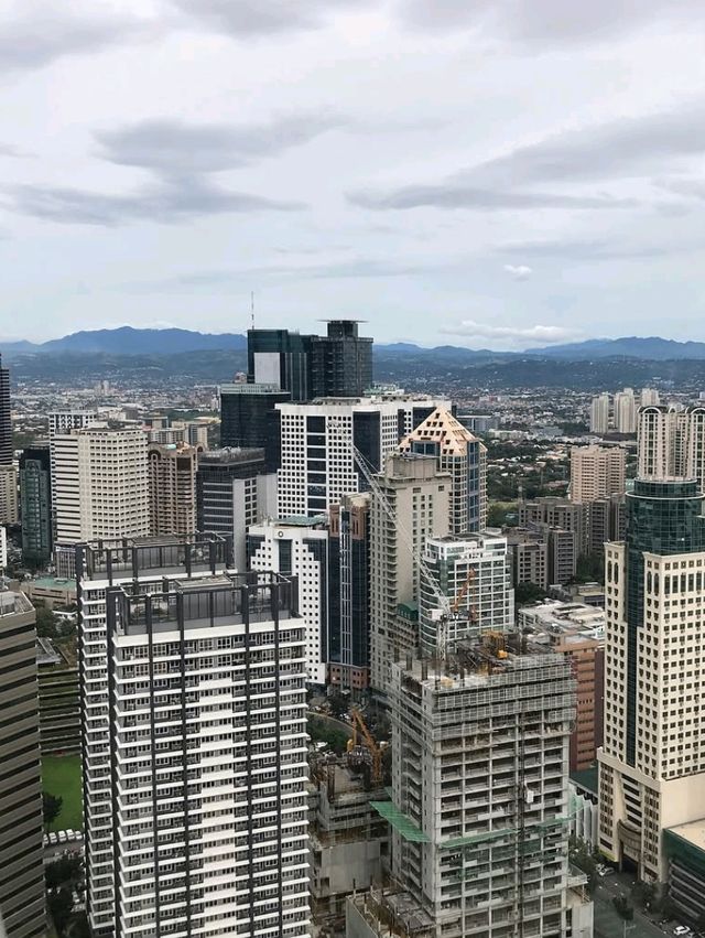 🏙️ Shangri-La The Fort Manila: Luxury in the Heart of BGC 🌟🍸
