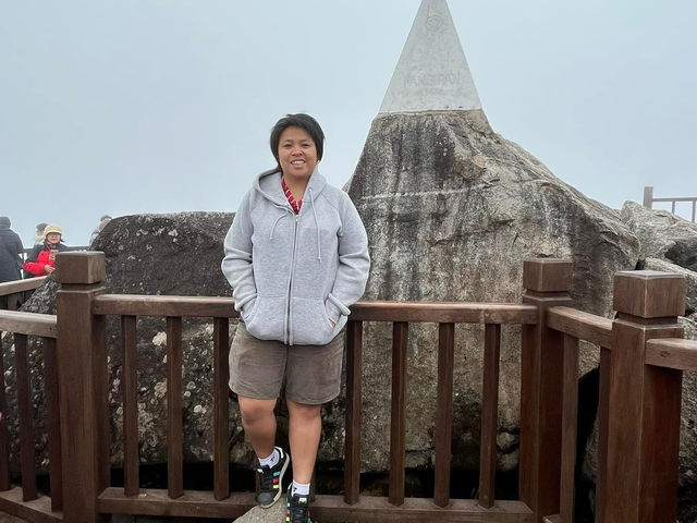 ยอดเขาฟานซีปัน (Fansipan Mountain)