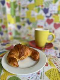 📮 Leave a Note, Sip Some Joy – A Visit to The Note Coffee, Hanoi