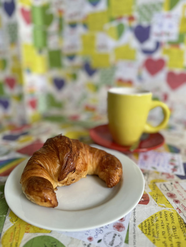 📮 Leave a Note, Sip Some Joy – A Visit to The Note Coffee, Hanoi
