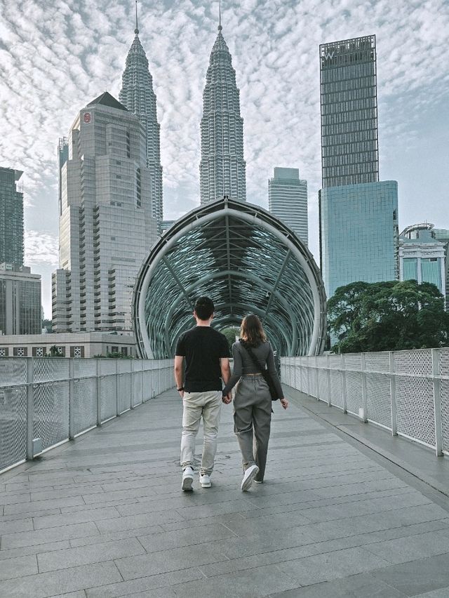 Hidden Twin Tower Photo Spots in KL – No Crowds, No Stress! ✨🌇