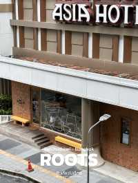 ROOTS Coffee จุดเด่นคือเมนู Barista choice