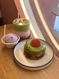 Is This the Most Photogenic Teacake in Singapore Right Now?