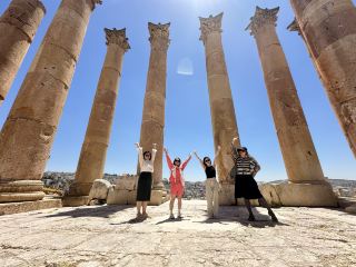 約旦-傑拉什考古遺址Jerash，請注意攤販拍照索取小費