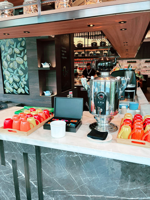 Delicious Lunch Buffet at Evolution Restaurant, Renaissance Hotel KL