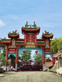 Tranquility on a hill: discovering Long Tian Gong in Kajang