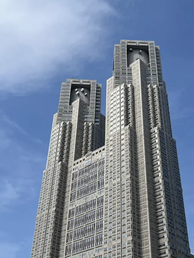 【Shinjuku Metropolitan Government Building Observation Deck】A hidden gem where you can enjoy stunning views of Tokyo for free!