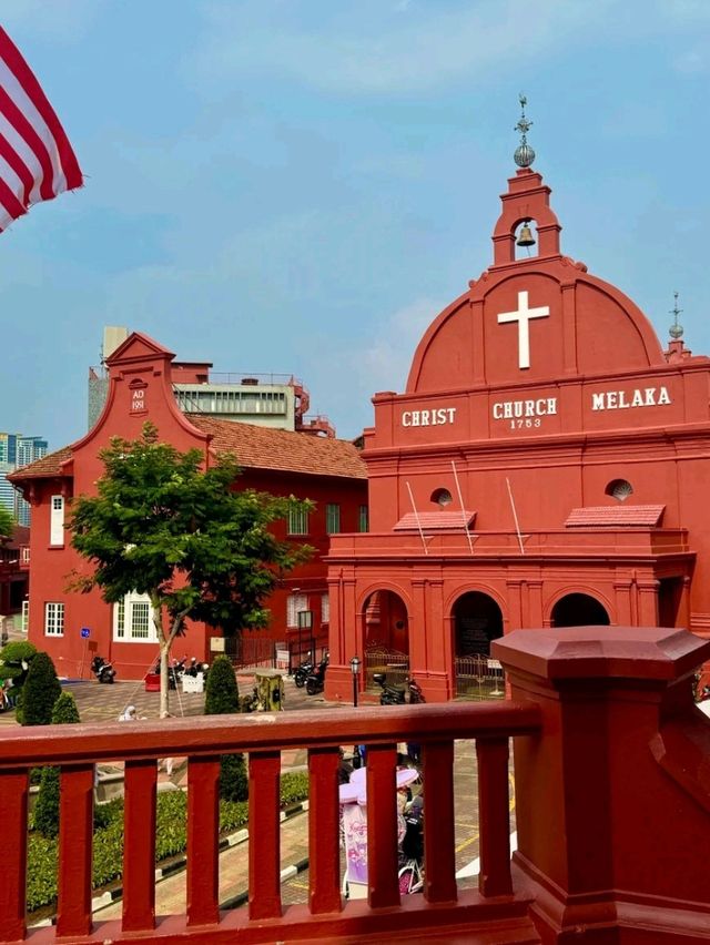 🌈✨ Melaka Vibes – 10 Cool Spots You Can’t Miss! 🏰🍡