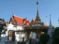 ชม..วัดชนะสงคราม