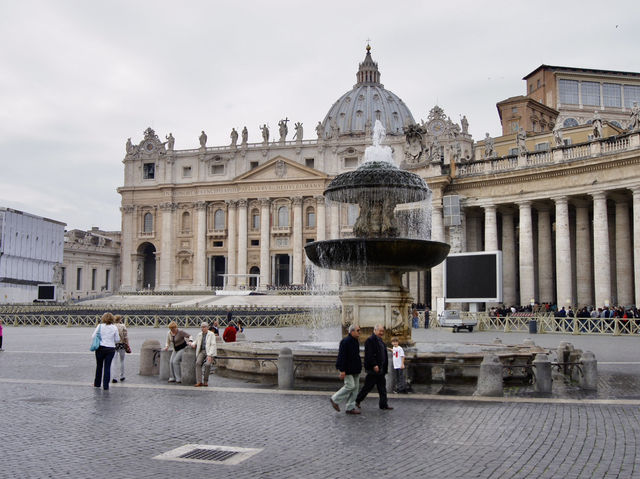 🇻🇦 Tiny Country, Massive Wonders: A Day in Vatican City