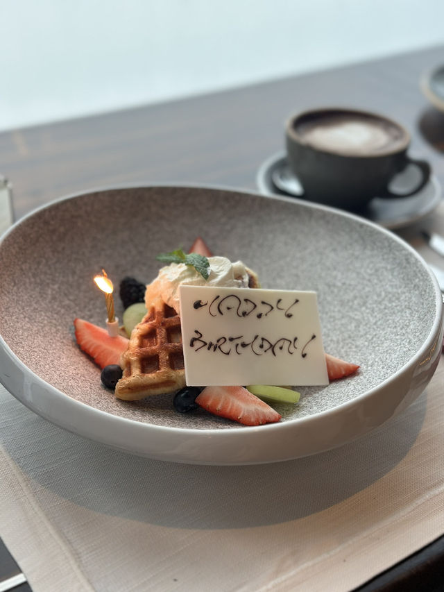 【女子旅必見】The Ritz‑Carlton Hong Kongで特別な食事を🍽️