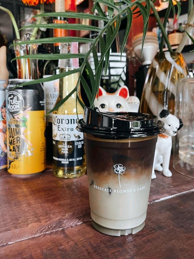 ☕ : Dedicate Flower’s Cafe คาเฟ่หาดใหญ่ สงขลา