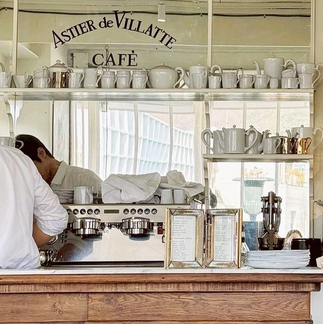 Astier De villate Cafe