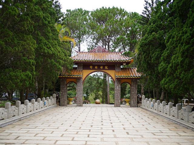 佛教巡禮～大叻竹林禪院