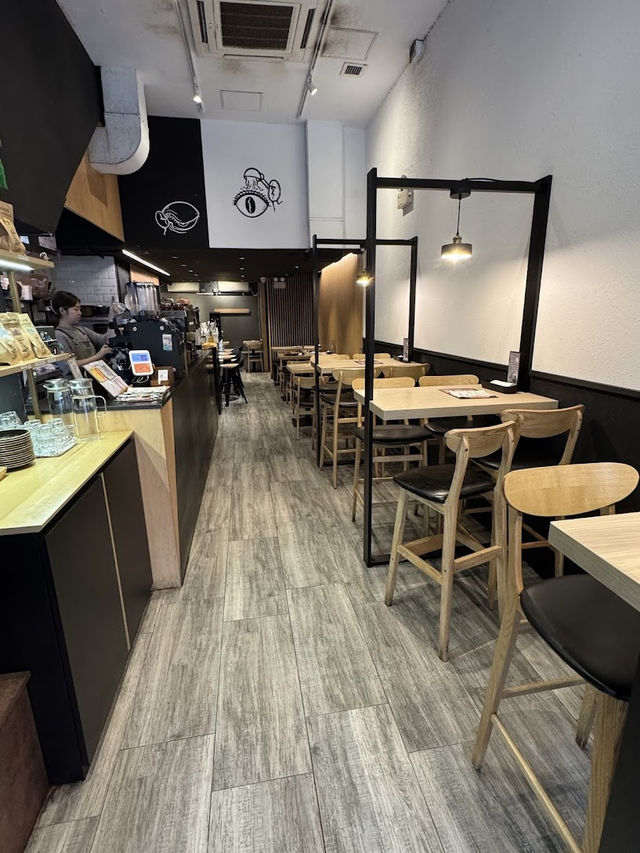 Studio Caffeine Hong Kong, Artful Brews and Handcrafted Comfort in Jordan