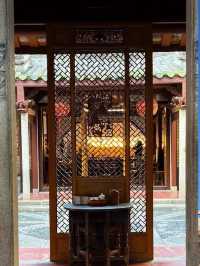 🏮 A Day in Chaozhou — Ancient Bridges, Street Eats & Timeless Charm 🍵🚶‍♀️