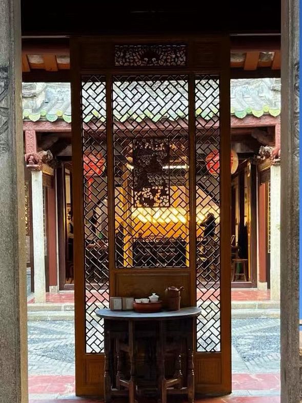 🏮 A Day in Chaozhou — Ancient Bridges, Street Eats & Timeless Charm 🍵🚶‍♀️