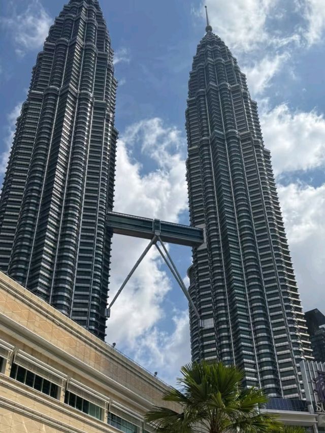 🇲🇾✨ Kuala Lumpur Travel Guide – Explore the Heart of Malaysia!