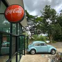 Chalee & Hot Chocolate คาเฟ่ลับกลางทุ่ง