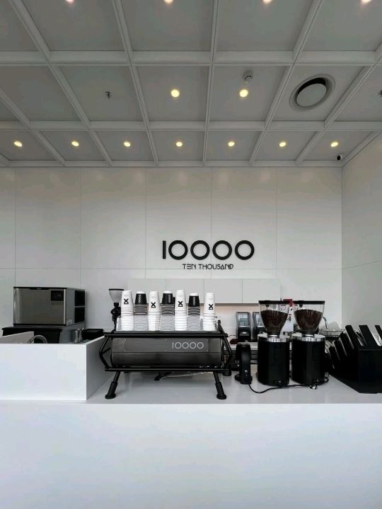 Ten Thousand Coffee
