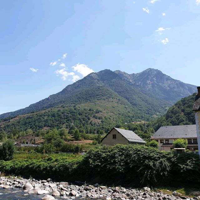 Mountain and River in Bossòst