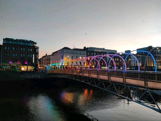 Wandering Through the Charms of Dublin City